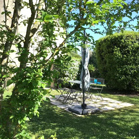 Le Moulin De *